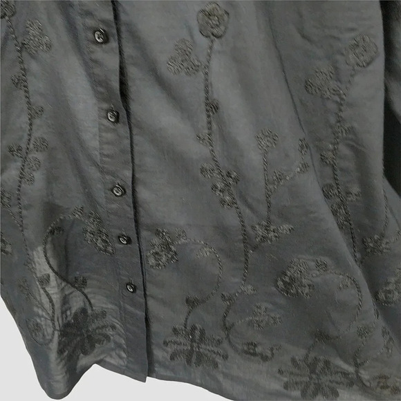 Addition Elle Blouse,  Black Embroidered Flowers 16 - Picture 3 of 7